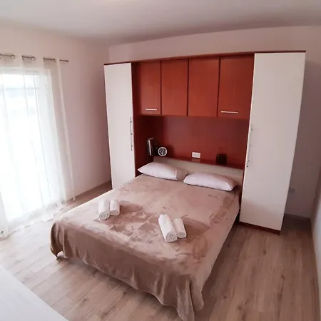 Marica Apartment *